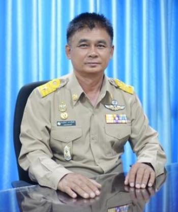 นายภาณุวัฒน์  เเหวงจันทึก